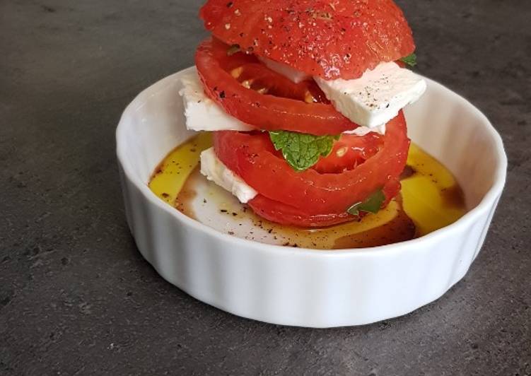 Recette Des °Mille-feuilles de tomates feta/menthe°