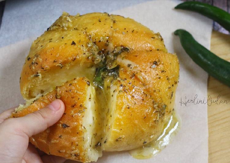 Korean Cheese Bread with Green Chilli
