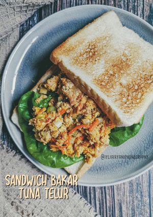 Gambar Sandwich Bakar Tuna Telur