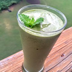 A picture of Thin Mint Smoothie.