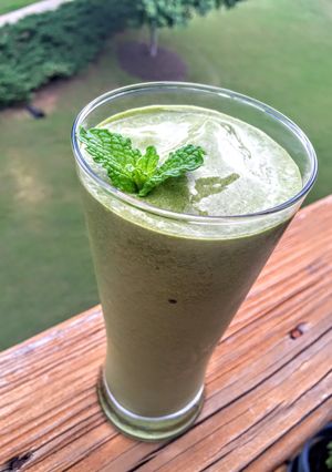 A picture of Thin Mint Smoothie.