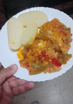 Una foto de Merluza a la Portuguesa