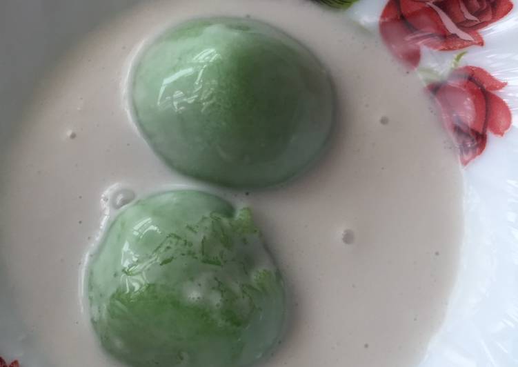 Badak Berendam