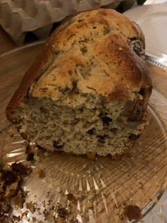 A picture of Banana Bread / Cake.