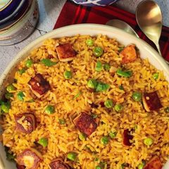 A picture of One Pot Matar Paneer Pulav.