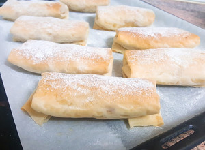 Foto principal de Strudel de manzana y pasas (principiantes)