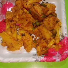 A picture of Aloo gobhi.