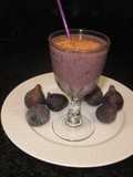 Batido de brevas moradascon canela molida