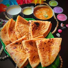 A picture of Puran Poli(holige).