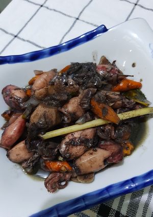 Foto resep Tumis cumi hitam simple
