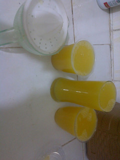 A picture of Fresh orange juice.