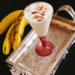 A picture of Vegan Banana Almonds milkshake.