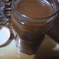 A picture of Imli aur gurr ki chutney.