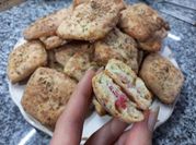 Una foto de pan saborizado de salame