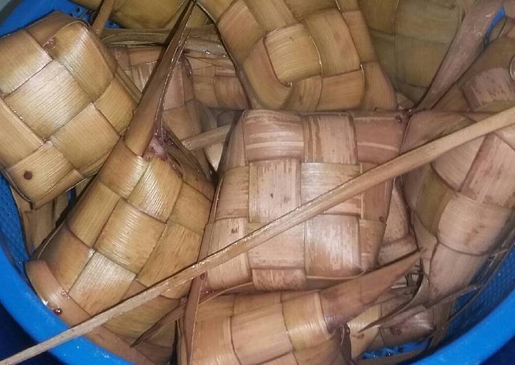 Katupek/ketupat