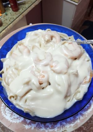 صورة لوصفة مكرونه شرايط بالوايت صوص والجمبري 😋
