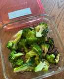 Boiled broccoli with Shio Konbu and mayonnaise 🥦 - Batch cooking idea 💡