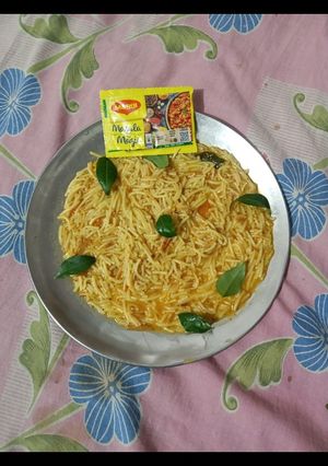 नमकीन सेवइयां (namkeen seviyan recipe in Hindi) रेसिपी मुख्य फोटो