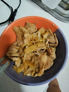 รูปของ ข้าวหน้าหมูด้ง