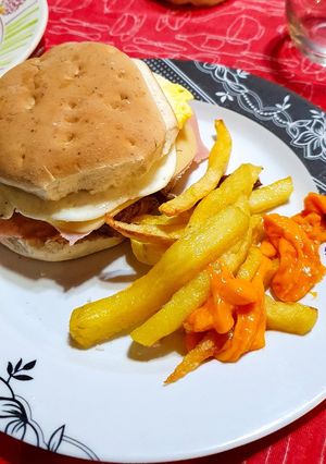 Una foto de Lomito a la improvisada