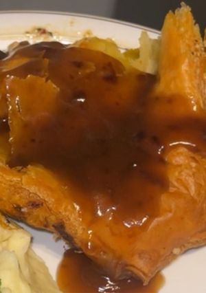 A picture of Chicken and Mushroom Pie.