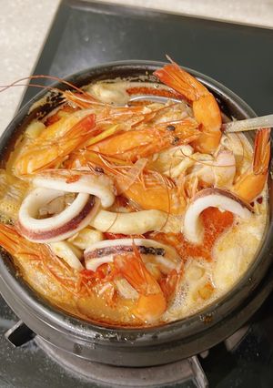 泰式酸辣海鮮湯 的食譜成品照片
