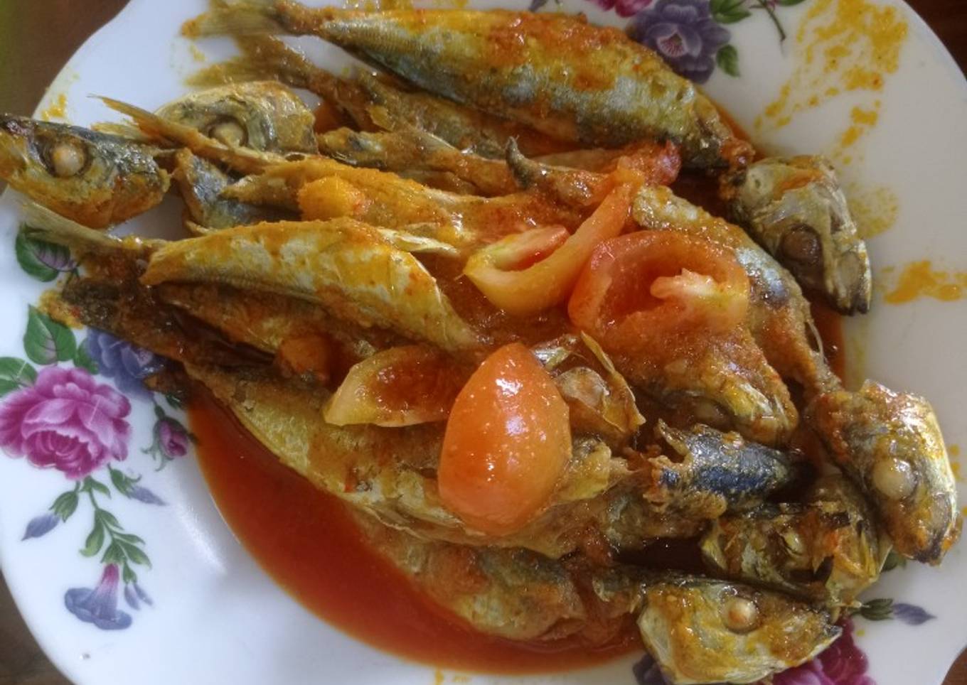 Ikan bumbu kuning