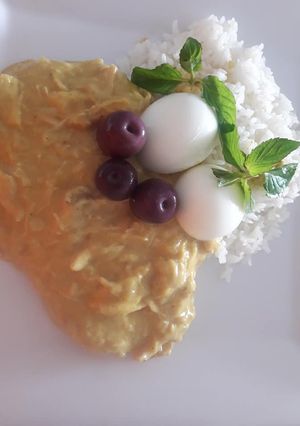 Una foto de Ají de Gallina (Pollo) a lo Carmelita