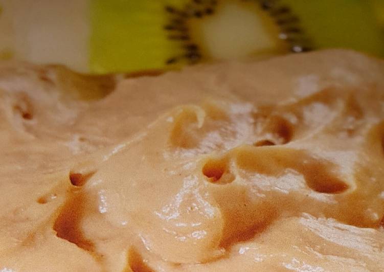 Recipe of Quick Peanut butter dip and fruit slices