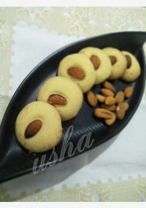 A picture of Almond nan khatai.