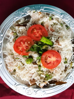 मटार आणि सोयाबीन पुलाव (mutter and soyabean pulav recipe in marathi) रेसिपी चे मुख्य फोटो
