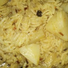A picture of Potato Pulao.