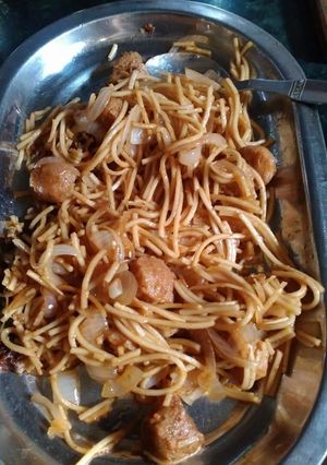 A picture of Soyabean noodles.