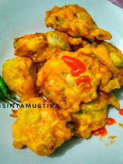 Foto resep Bakwan pedas isi bakso