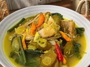 Gambar sup ikan kakap kunyit bubuk