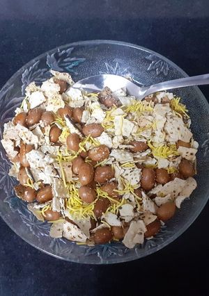પાપડ ચેવડો (Papad Chevdo Recipe In Gujarati) રેસીપી મુખ્ય ફોટો