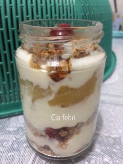 Foto resep Parfait fruit yogurt granola
