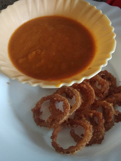 A picture of Dipping sauce.