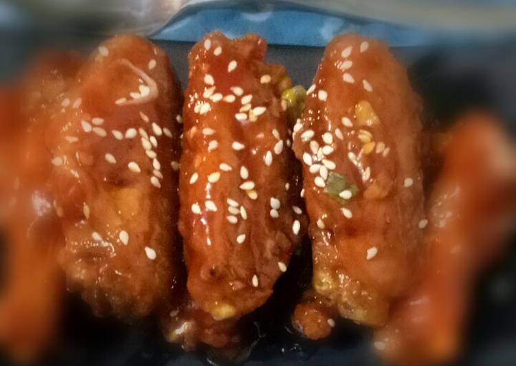 Langkah Mudah untuk Memasak 32. Spicy chicken wings yang Lezat