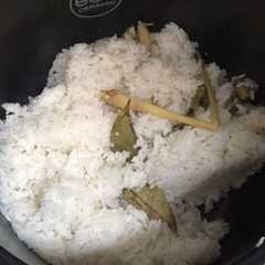Nasi uduk gurih mantap রেসিপির প্রধান ছবি