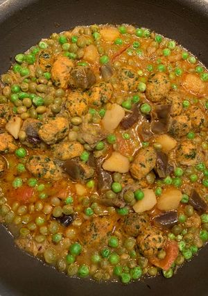 દાણા મુઠીયા નુ શાક (Dana Muthia Shak Recipe In Gujarati) રેસીપી મુખ્ય ફોટો