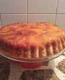 Torta invertida de duraznos en almíbar