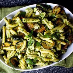 A picture of Ottolenghi's Pasta and Fried Courgette Salad.