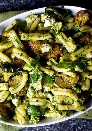 A picture of Ottolenghi's Pasta and Fried Courgette Salad.