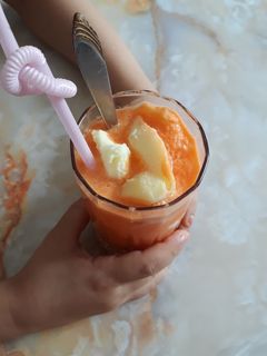 عکسی از دستور آب هویج بستنی