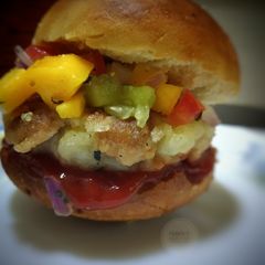 A picture of Mango salsa burger.