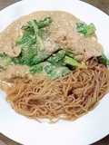 ราดหน้าใส่ไข่,เนื้อหนอก,เส้นบุกสาหร่าย - คีโต(เถื่อน)
