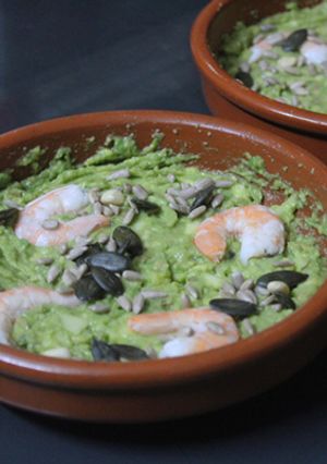 Foto principal de Aguacate con manzana y gambas