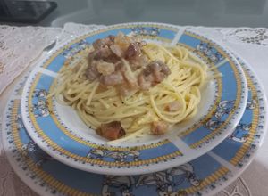Una foto de Vermicelli con Salsa Carbonara