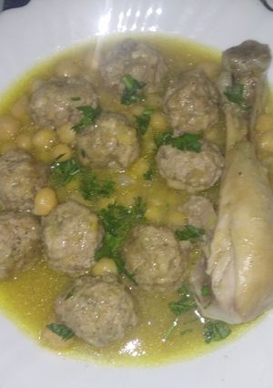 صورة لوصفة مثوم بالدجاج